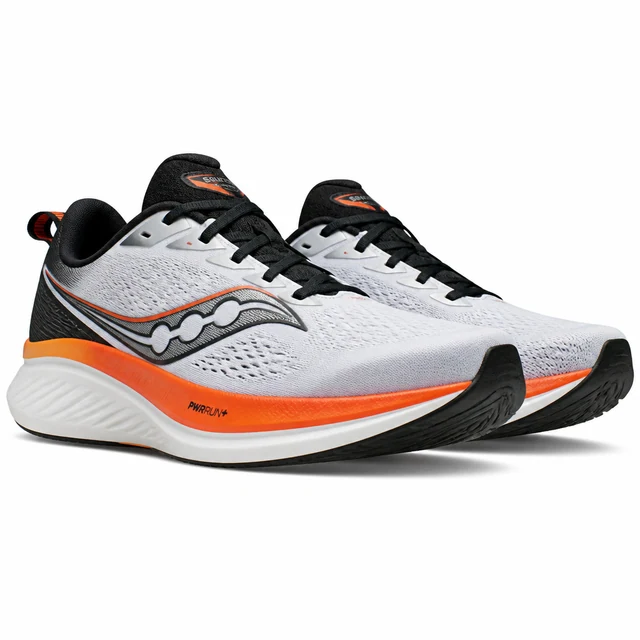 Saucony Ride 17 / Triumph product photo